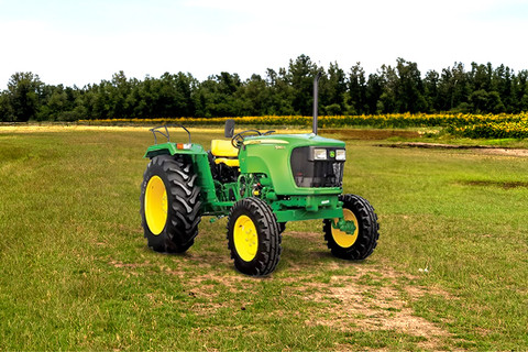 John Deere 5050 E