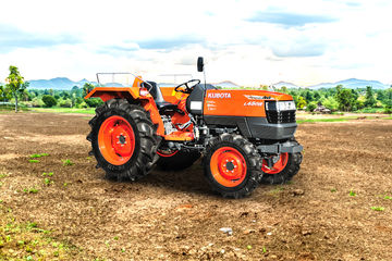 What Kind of Kubotal Tractor Do I Need: Ultimate Buyer’s Guide